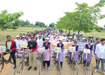 नशा मुक्ति अभियान के तहत लोहारा कॉलेज में जागरूकता रैली निकाली गई