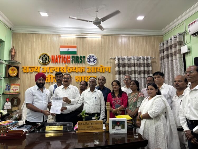 सिरपुर के प्राचीन शिलालेखों पर सफेद पेंट से पुताई का मामला, कार्रवाई की मांग को लेकर अल्पसंख्यक आयोग को सौंपा ज्ञापन