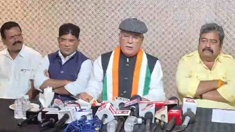 SIR में मतदाता सूची को लेकर भूपेश बघेल ने उठाए सवाल, वार्डों में बड़े पैमाने पर नाम शिफ्ट करने का आरोप
