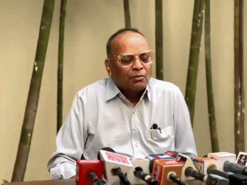 कांग्रेस अराजकता फैलाने के लिए कर रही राजनीति, जनहित के मुद्दों से कटी पार्टी: अजय चंद्राकर
