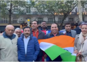 PM मोदी के समर्थन में लंदन से अमेरिका तक आवाज, भारतीय उच्चायोग के बाहर प्रदर्शन; मैरी मिलबेन ने भी किया समर्थन