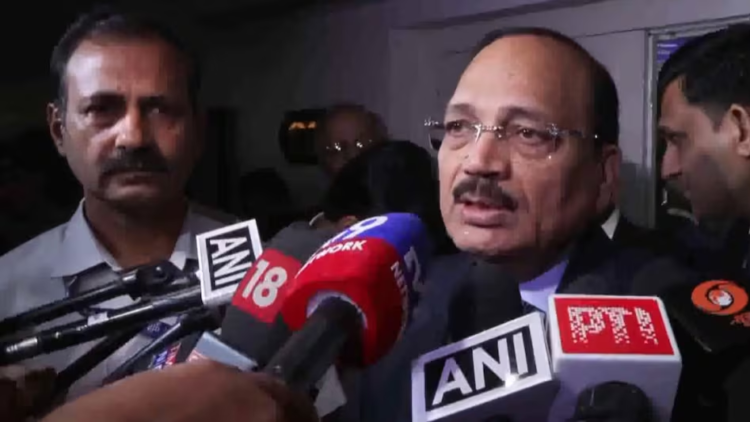 ‘सुप्रीम कोर्ट के दरवाजे सभी के लिए खुले’, इंडिया ब्लॉक से मुलाकात नहीं करने पर सीजेआई सूर्यकांत ने दी सफाई