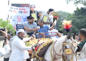 रायपुर में JCCJ का अनोखा प्रदर्शन, ‘ज्ञानू और जानू की बारात’ निकालकर मुख्य चुनाव आयुक्त के इस्तीफे की मांग