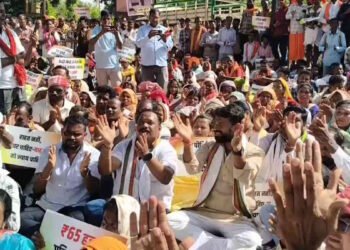 बस्तर में बाढ़ मुआवजे को लेकर किसानों का हल्लाबोल, 10 दिन का अल्टीमेटम; मांगें पूरी नहीं हुईं तो ट्रैक्टरों से जगदलपुर जाम करने की चेतावनी