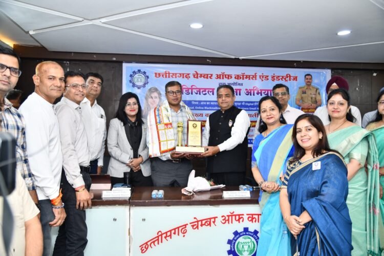 साइबर फ्रॉड से बचाव के लिए सतर्कता जरूरी, ठगी होते ही 1930 पर करें कॉल: गौरव मंडल