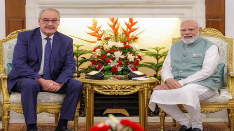 भारत-स्विट्जरलैंड साझेदारी होगी और मजबूत, मिलिट्री एक्सचेंज से परमाणु ऊर्जा तक सहयोग बढ़ाने पर चर्चा